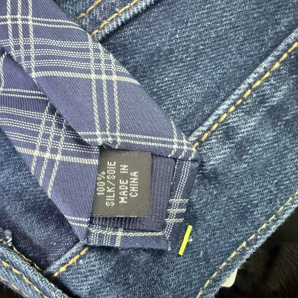 Michael Kors Mens Blue White Plaid 100% Silk Necktie RN 121148 CA‎ 50900